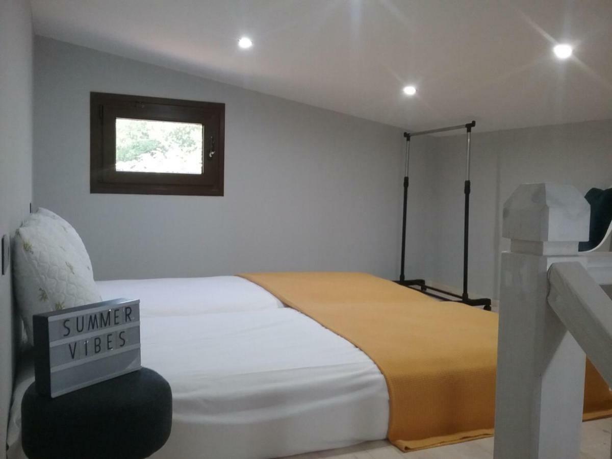 Perseus Studios Skala Rachoni  Luaran gambar